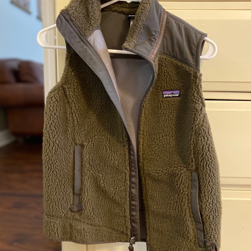 Patagonia vest